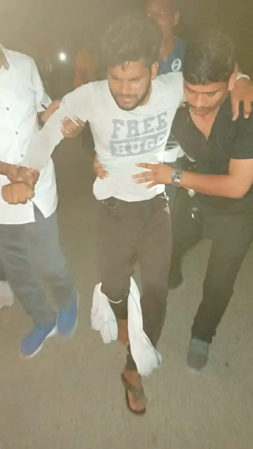 वाराणसी में पुलिस और अंतरजनपदीय बदमाशों का हुआ आमना सामना गोली लगने से दो